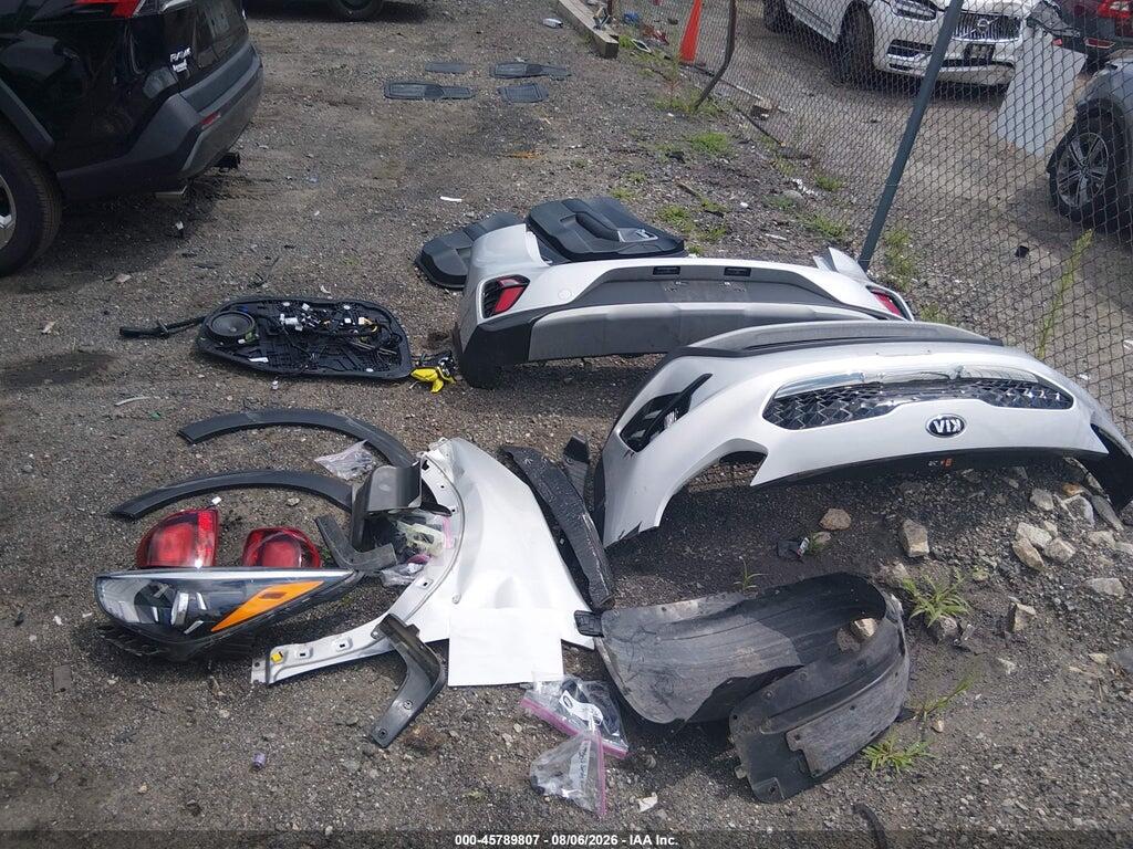 KNDCB3LC3L5426996 2020 KIA NIRO photo no. 12