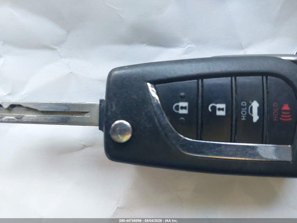 5YFEPRAEXLP107745 2020 TOYOTA COROLLA photo no. 11