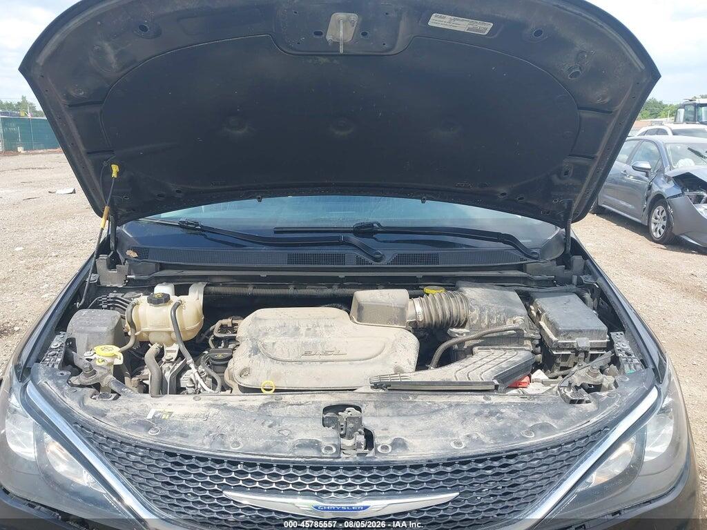 2C4RC1DG7LR262524 2020 CHRYSLER VOYAGER photo no. 10