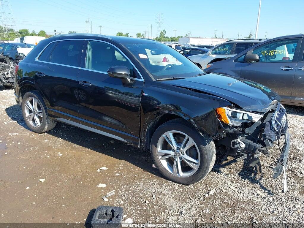 WA1DECF38L1041328 2020 AUDI Q3 photo no. 1