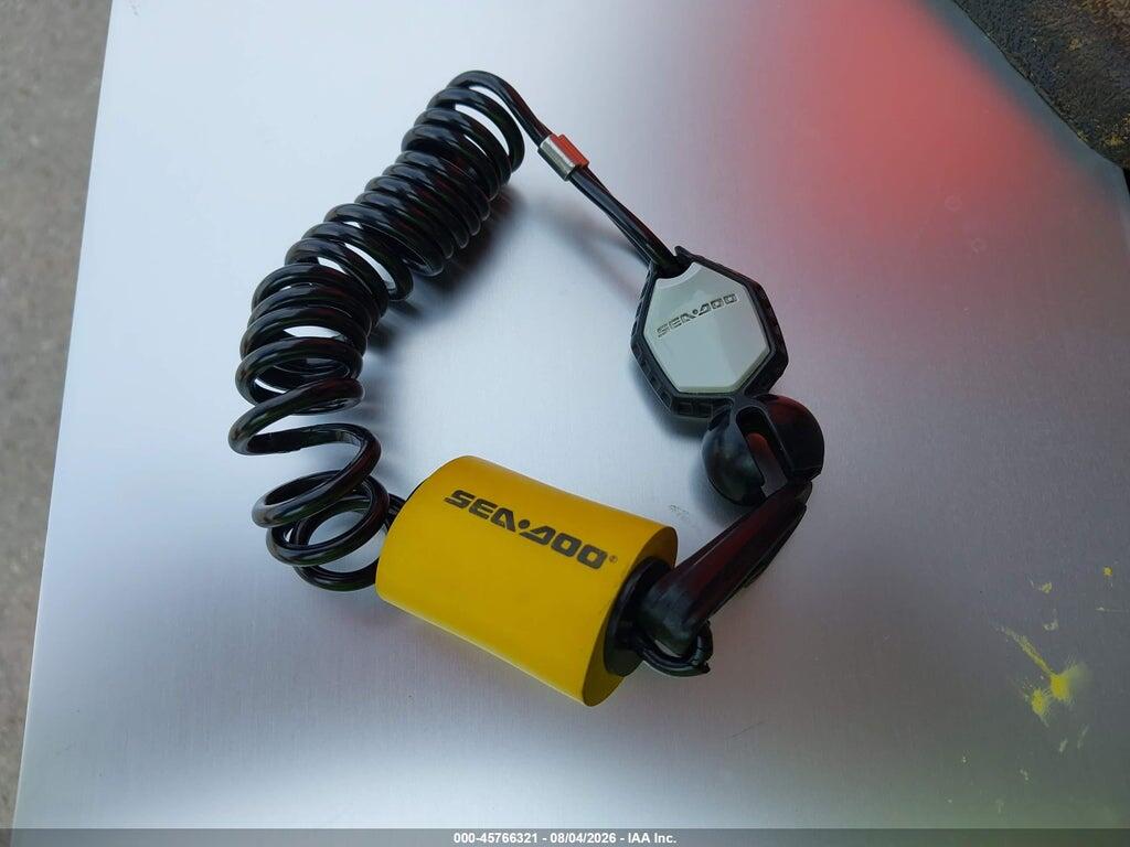 00000YDV44145B020 2020 SEADOO RXT-X 300 photo no. 11