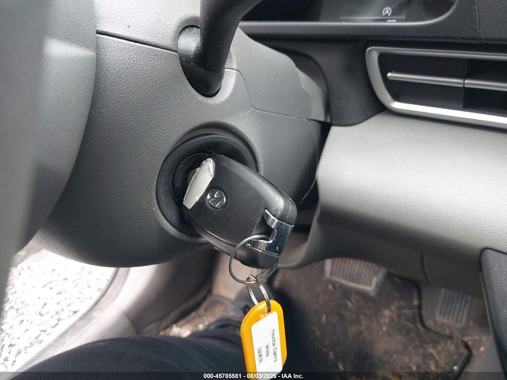 5NPLL4AG0MH049618 2021 HYUNDAI ELANTRA photo no. 11
