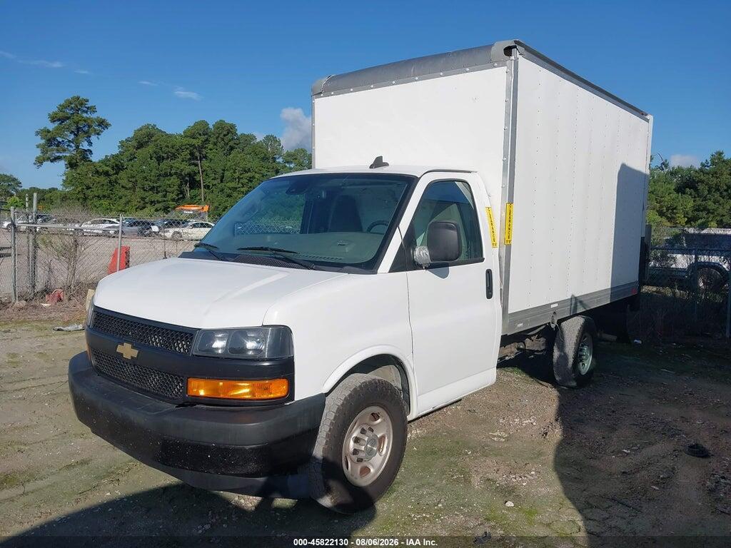 1GB0GRFP3M1157059 2021 CHEVROLET EXPRESS CUTAWAY photo no. 2