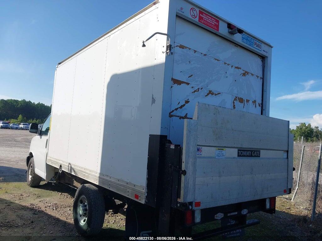 1GB0GRFP3M1157059 2021 CHEVROLET EXPRESS CUTAWAY photo no. 3