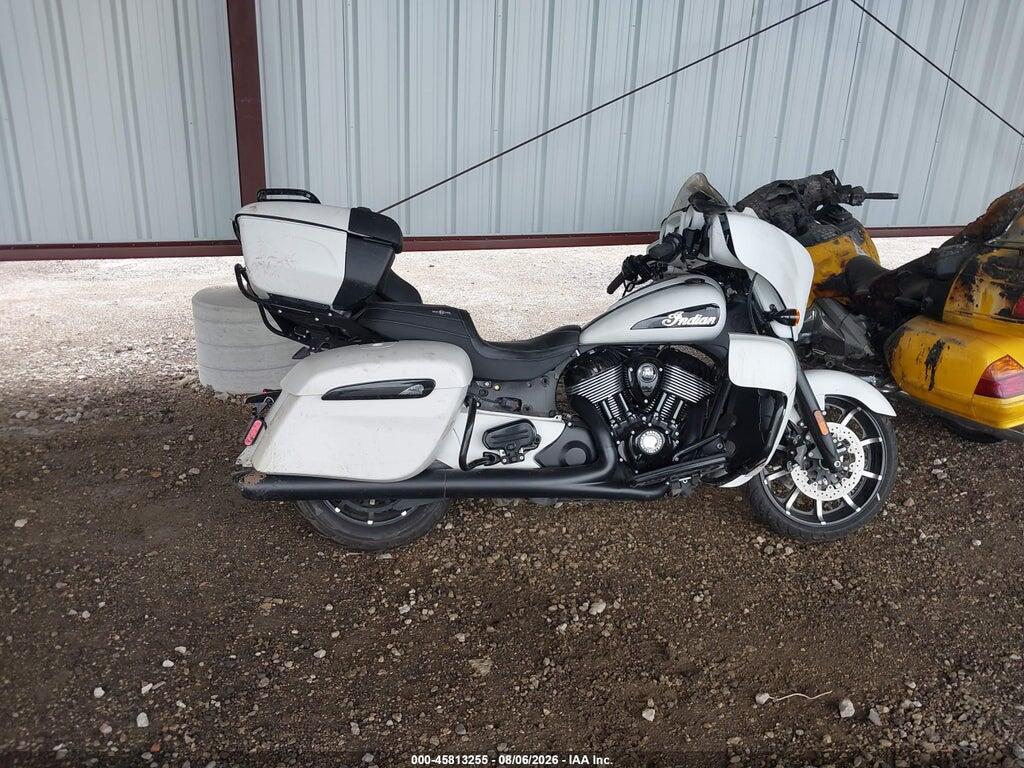 56KTKDBB9M3395257 2021 INDIAN MOTORCYCLE CO. ROADMASTER photo no. 12