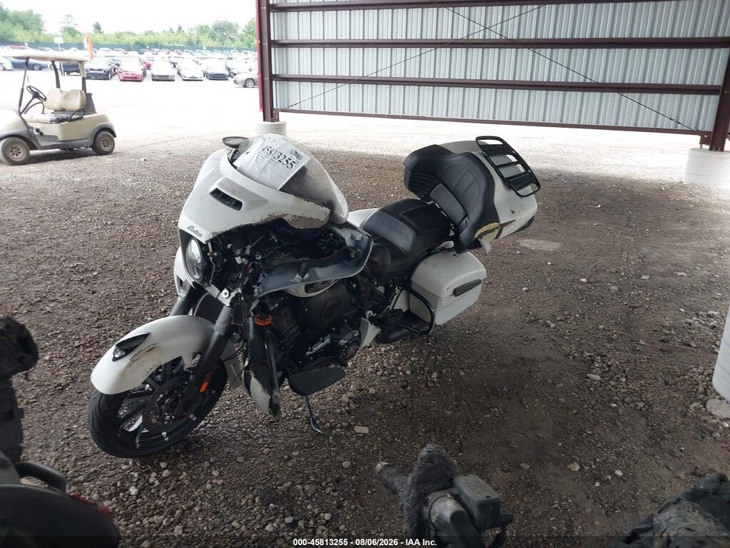 56KTKDBB9M3395257 2021 INDIAN MOTORCYCLE CO. ROADMASTER photo no. 2