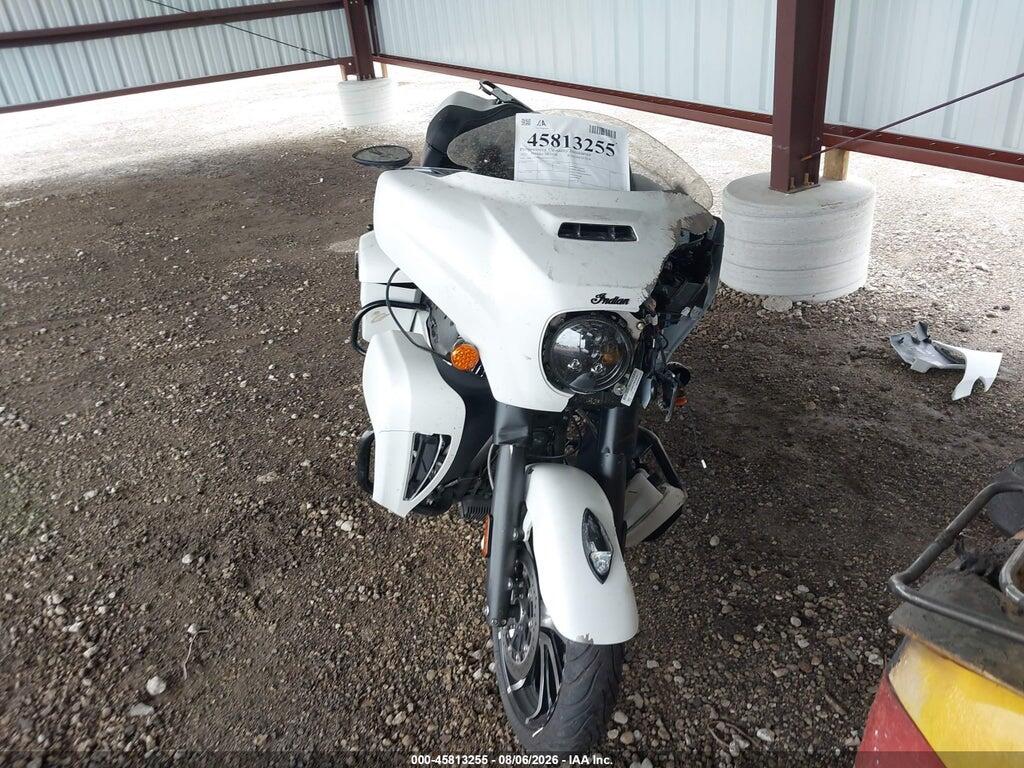 56KTKDBB9M3395257 2021 INDIAN MOTORCYCLE CO. ROADMASTER photo no. 5