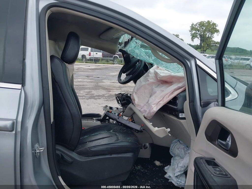 2C4RC1DG2MR511734 2021 CHRYSLER VOYAGER photo no. 5
