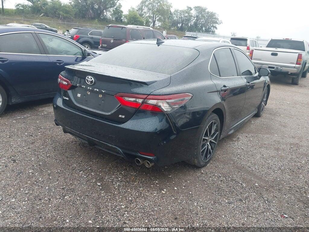 4T1G11AK0MU482304 2021 TOYOTA CAMRY photo no. 4