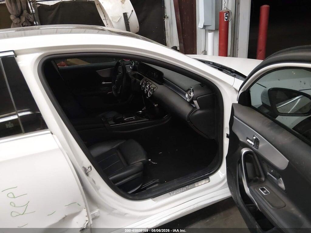 W1K3G4EB4MJ297970 2021 MERCEDES-BENZ A 220 photo no. 5