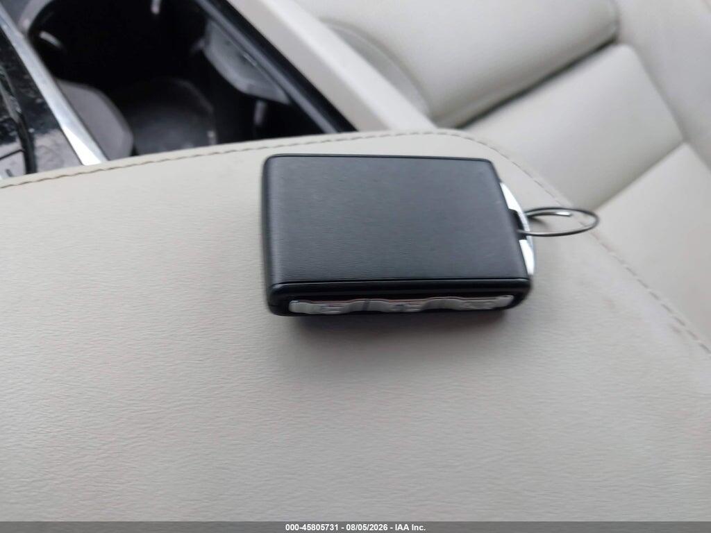 YV4102RL9M1854902 2021 VOLVO XC60 photo no. 11