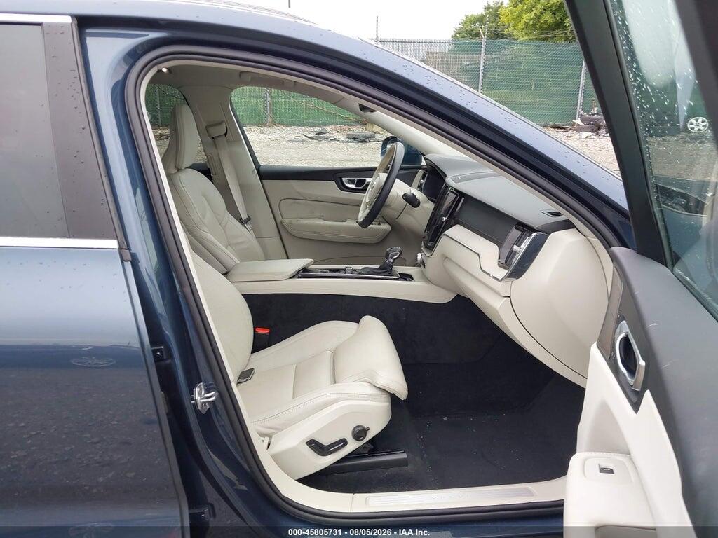YV4102RL9M1854902 2021 VOLVO XC60 photo no. 5