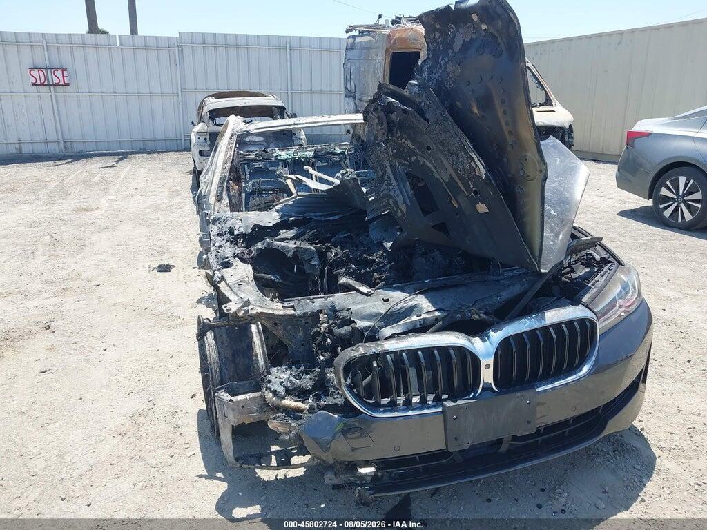 WBA13AG03MCF49428 2021 BMW 530E photo no. 6