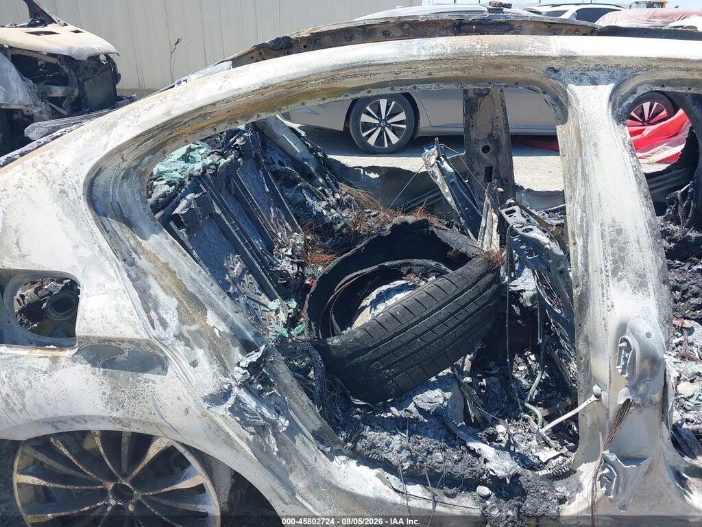 WBA13AG03MCF49428 2021 BMW 530E photo no. 8