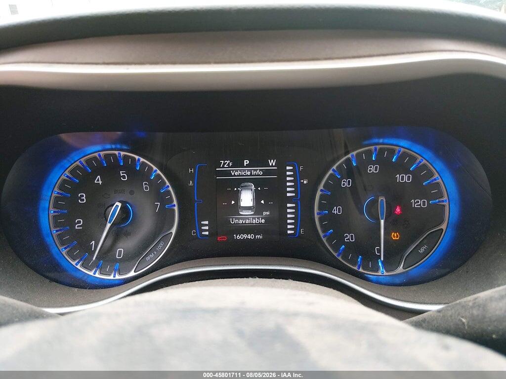 2C4RC1DG4MR504638 2021 CHRYSLER VOYAGER photo no. 7
