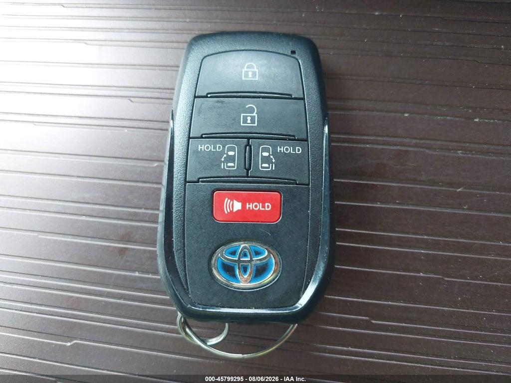 5TDKSKFC4MS019959 2021 TOYOTA SIENNA photo no. 11