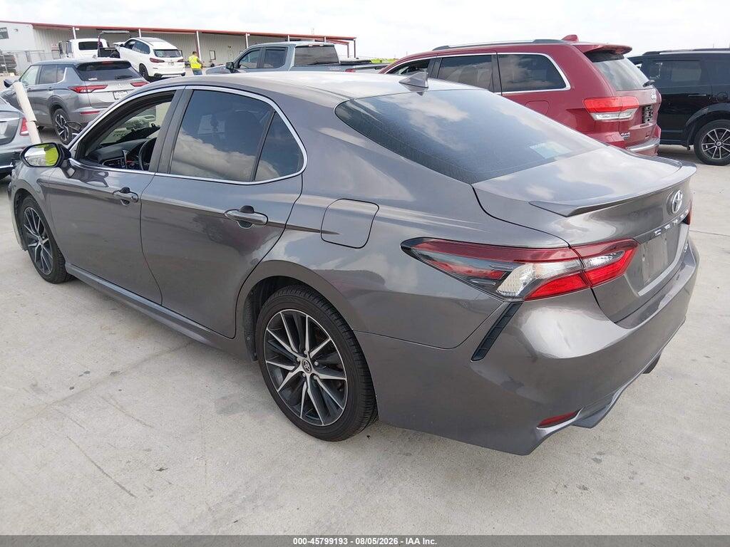 4T1T11AK3MU481033 2021 TOYOTA CAMRY photo no. 3