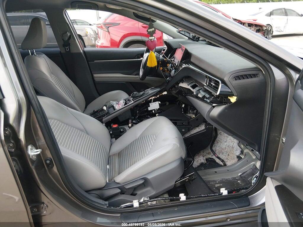 4T1T11AK3MU481033 2021 TOYOTA CAMRY photo no. 5