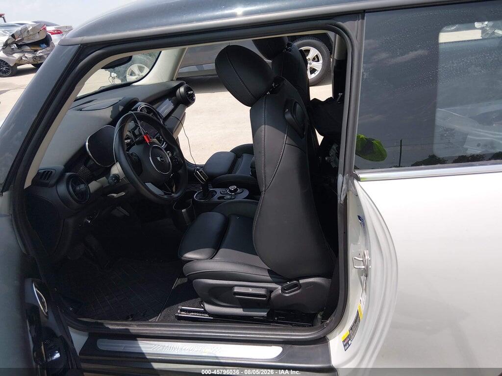 WMWXP3C03M2P23579 2021 MINI SE HARDTOP photo no. 8