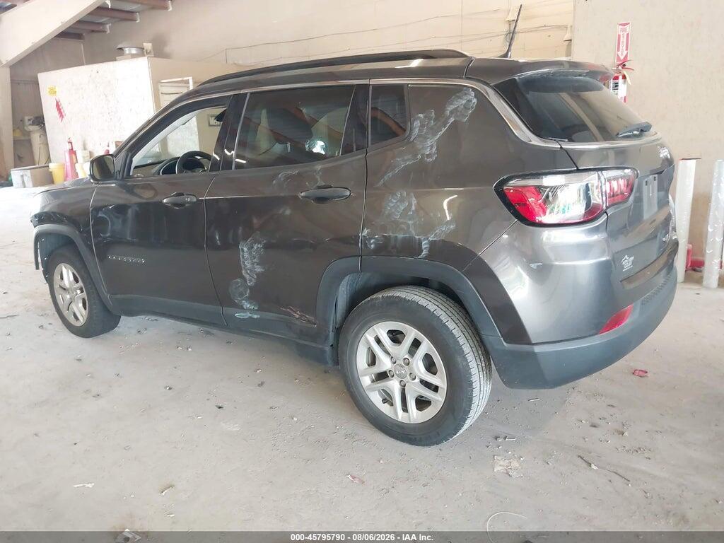 3C4NJCAB3MT535112 2021 JEEP COMPASS photo no. 3