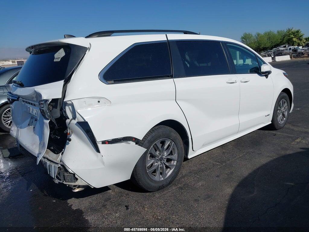 5TDKSKFC0MS039481 2021 TOYOTA SIENNA photo no. 4