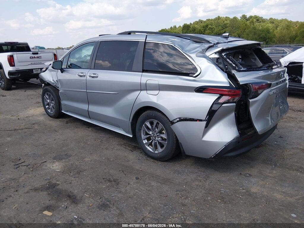 5TDYRKEC3MS040602 2021 TOYOTA SIENNA photo no. 3