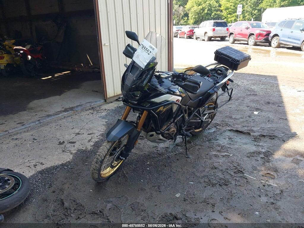 JH2SD104XMK100176 2021 HONDA CRF1100 photo no. 2