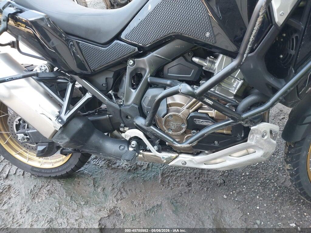 JH2SD104XMK100176 2021 HONDA CRF1100 photo no. 8