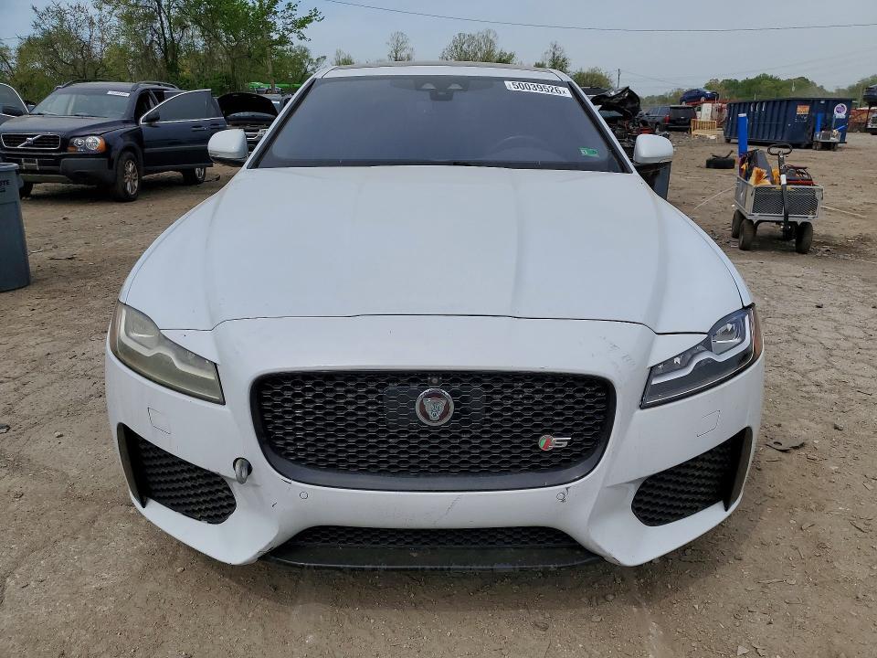 2016 JAGUAR XF S — Фото 5 из 12