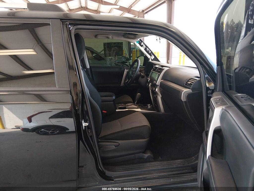 JTEMU5JR2M5920118 2021 TOYOTA 4RUNNER photo no. 5