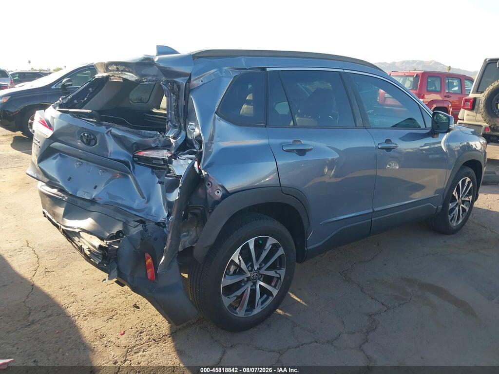 7MUDAAAG8NV010835 2022 TOYOTA COROLLA CROSS photo no. 4