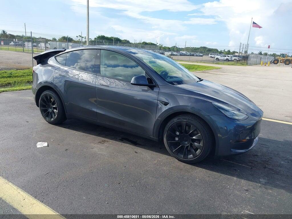 7SAYGDEE4NF367523 2022 TESLA MODEL Y photo no. 1