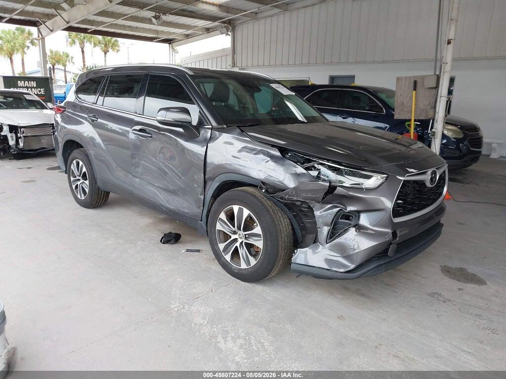 5TDHZRAH3NS546314 2022 TOYOTA HIGHLANDER photo no. 1