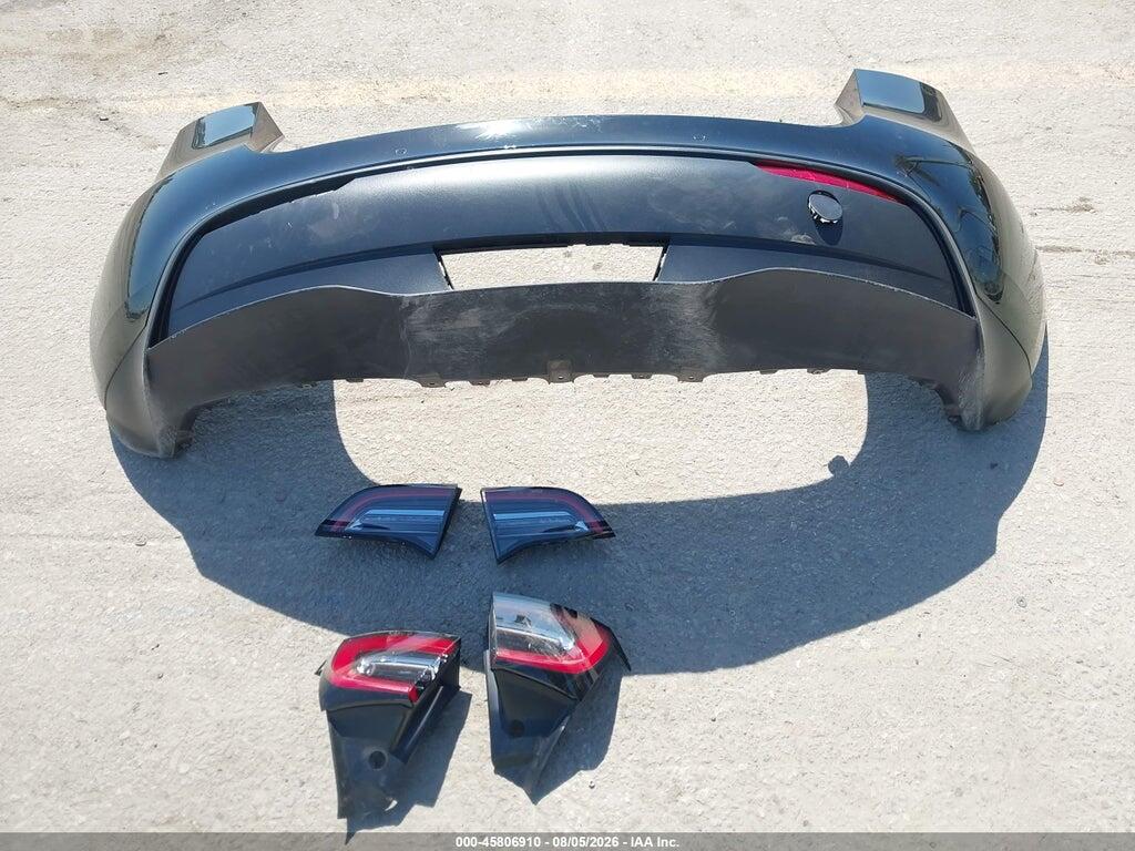 7SAYGDEE3NF359378 2022 TESLA MODEL Y photo no. 12