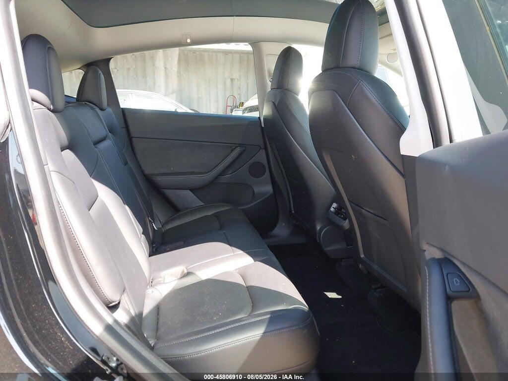 7SAYGDEE3NF359378 2022 TESLA MODEL Y photo no. 8