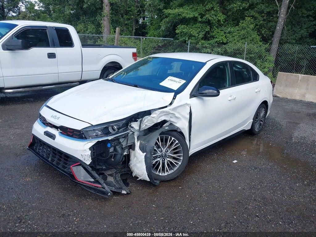 3KPF54AD2NE494042 2022 KIA FORTE photo no. 2