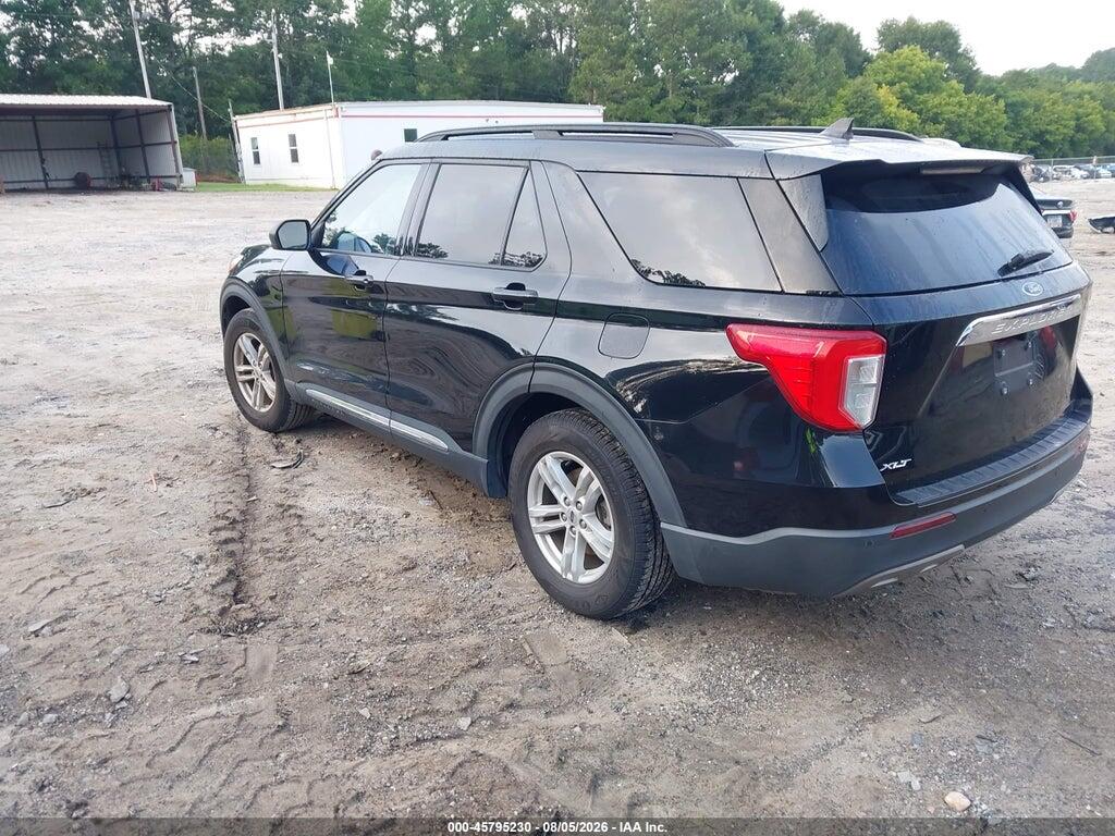 1FMSK7DH8NGA50490 2022 FORD EXPLORER photo no. 3