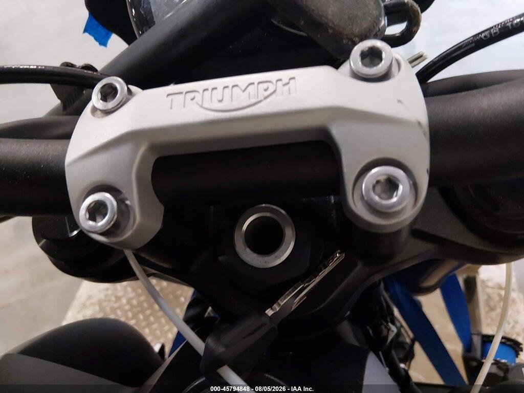 SMTL10UL4NTAW7614 2022 TRIUMPH MOTORCYCLE TRIDENT 660 photo no. 11