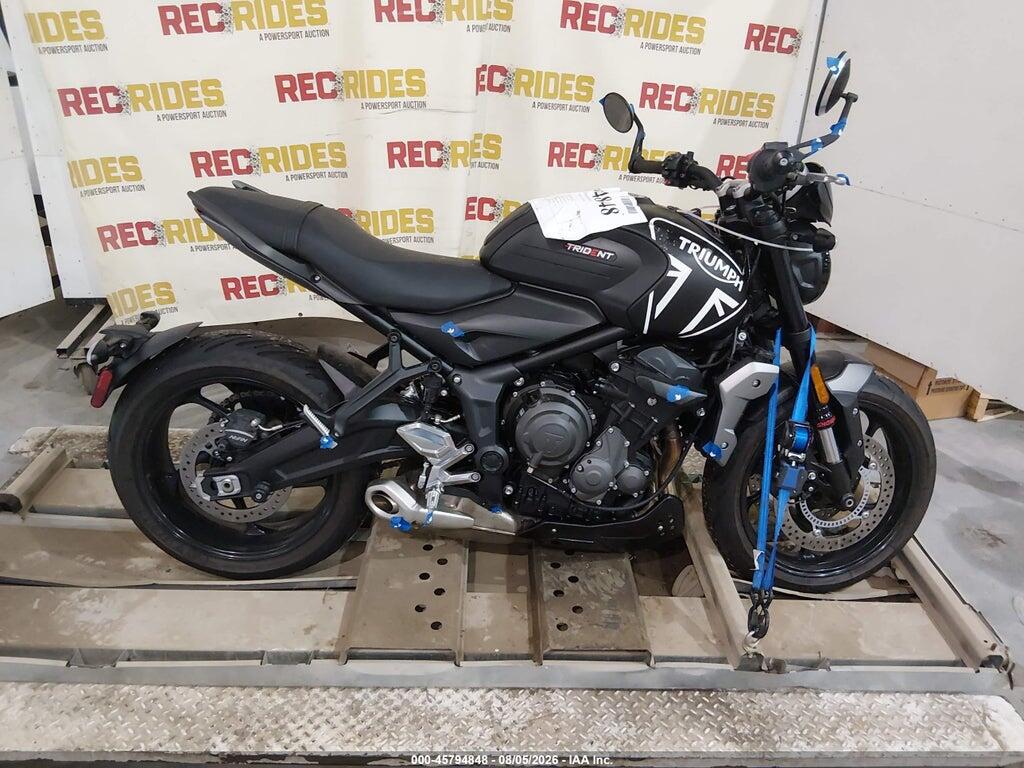 SMTL10UL4NTAW7614 2022 TRIUMPH MOTORCYCLE TRIDENT 660 photo no. 12