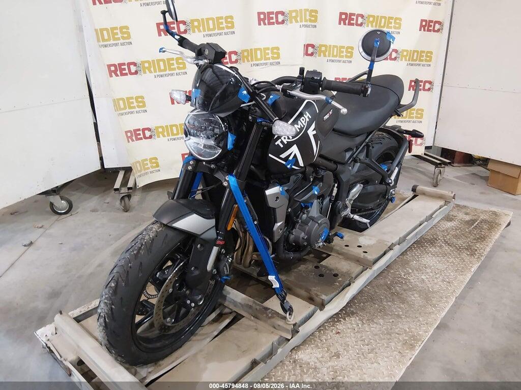 SMTL10UL4NTAW7614 2022 TRIUMPH MOTORCYCLE TRIDENT 660 photo no. 2