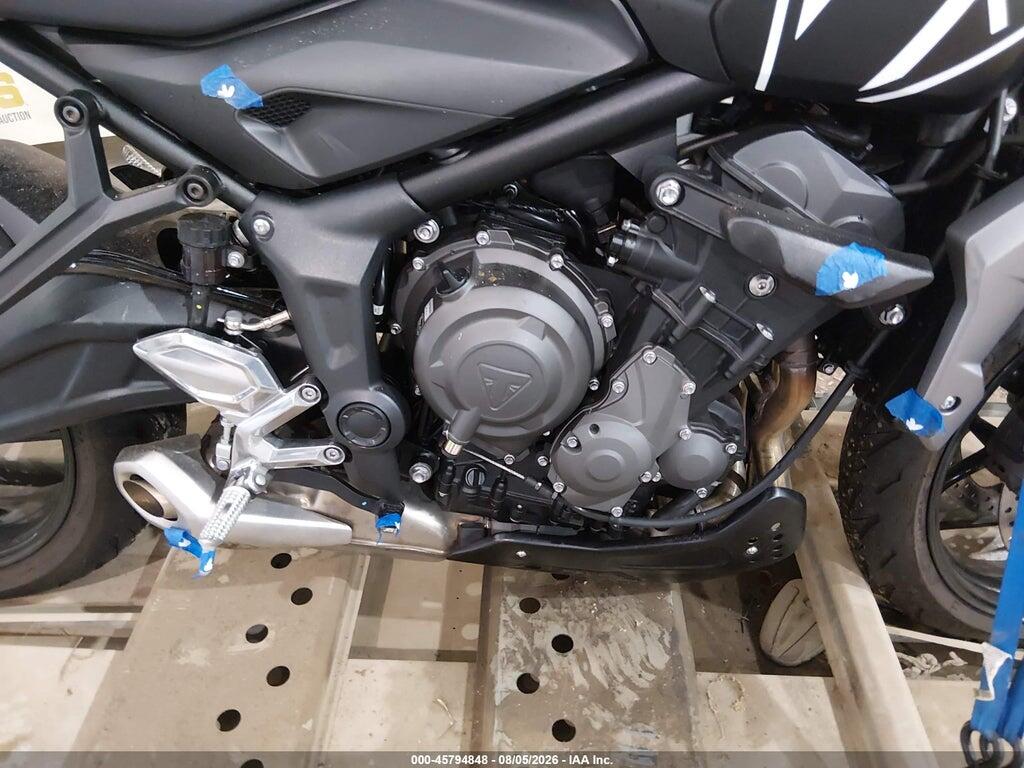 SMTL10UL4NTAW7614 2022 TRIUMPH MOTORCYCLE TRIDENT 660 photo no. 8