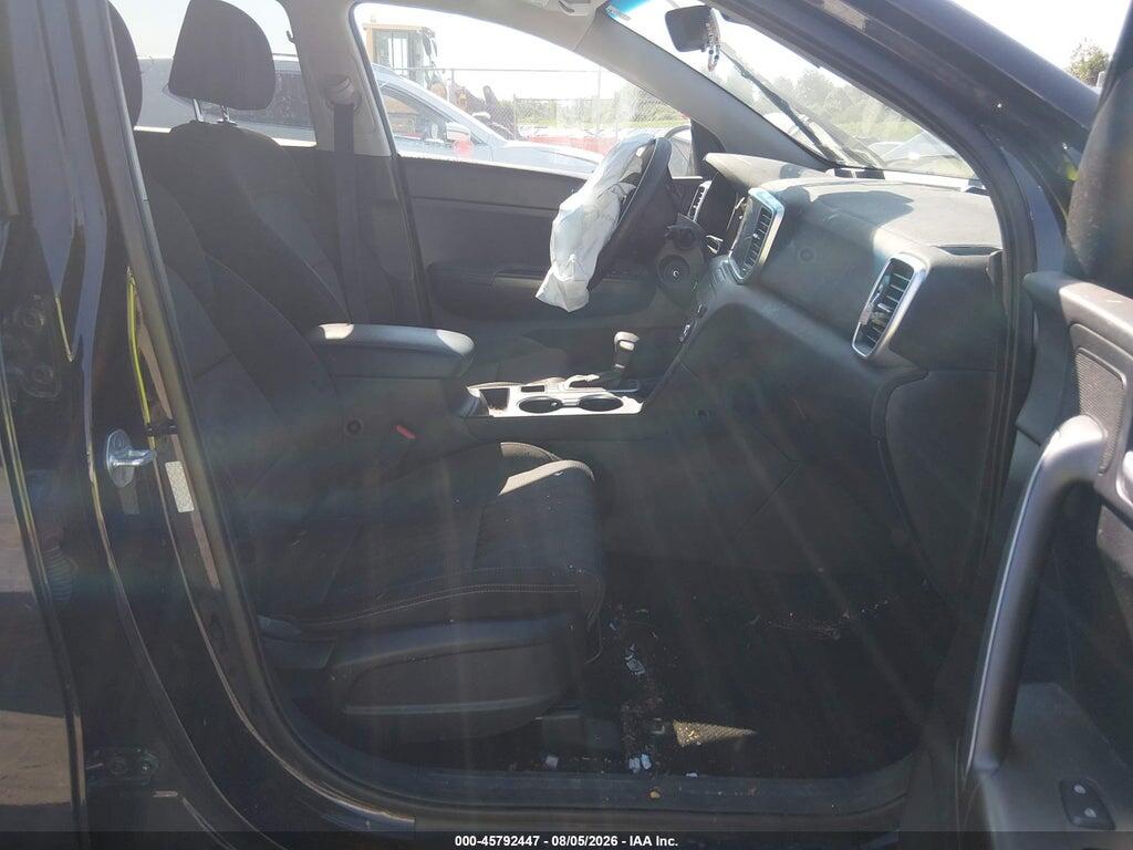 KNDPMCAC5N7979736 2022 KIA SPORTAGE photo no. 5