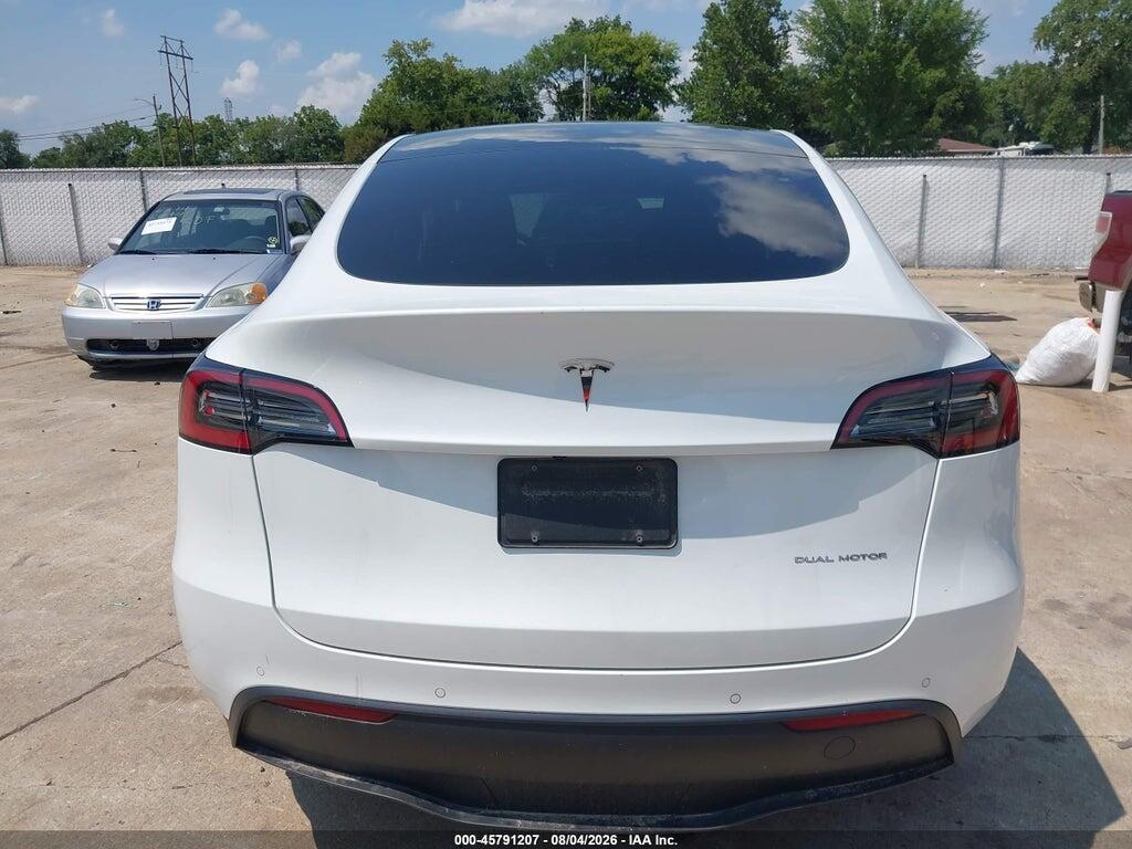7SAYGDEE0NF424560 2022 TESLA MODEL Y photo no. 12
