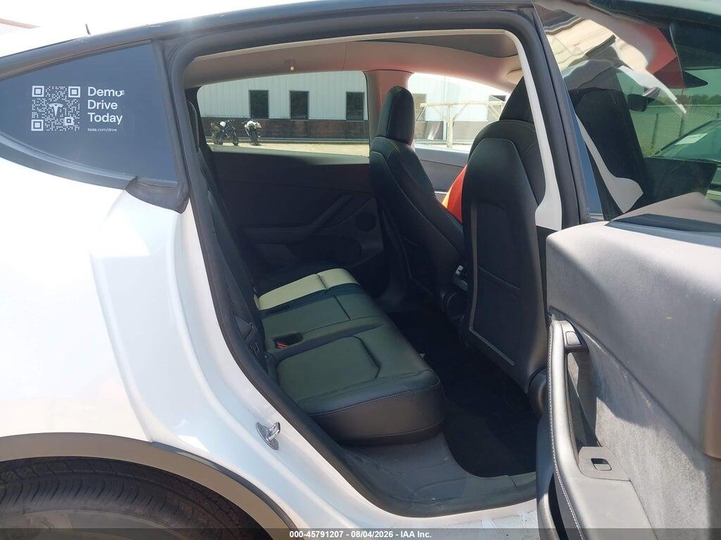 7SAYGDEE0NF424560 2022 TESLA MODEL Y photo no. 8