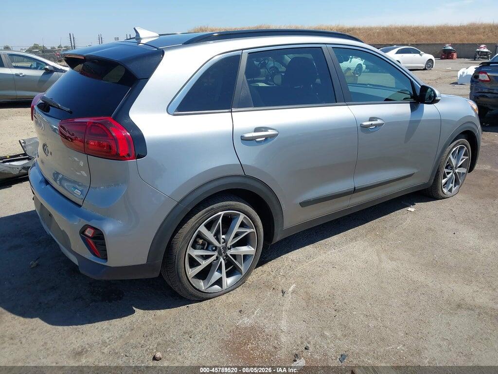 KNDCC3LCXN5546424 2022 KIA NIRO photo no. 4