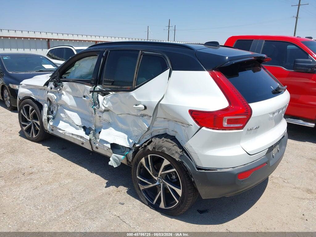 YV4AC2HM9N2700221 2022 VOLVO XC40 photo no. 3