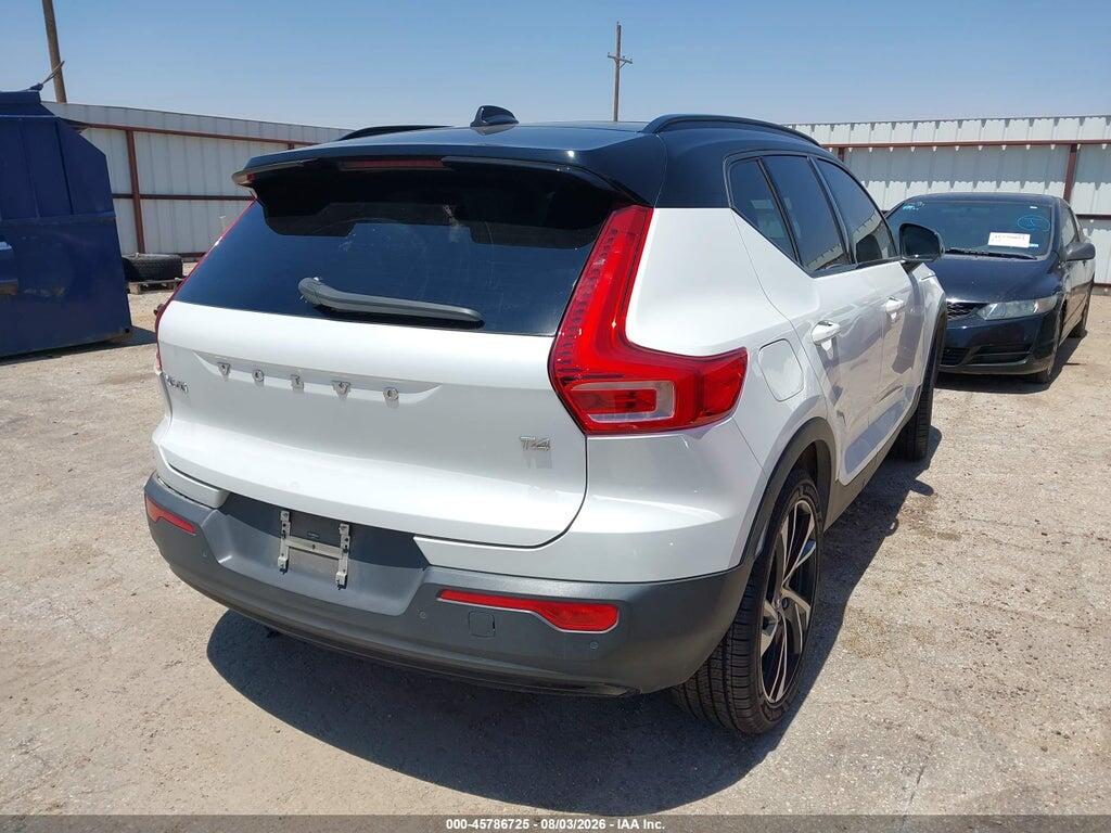 YV4AC2HM9N2700221 2022 VOLVO XC40 photo no. 4