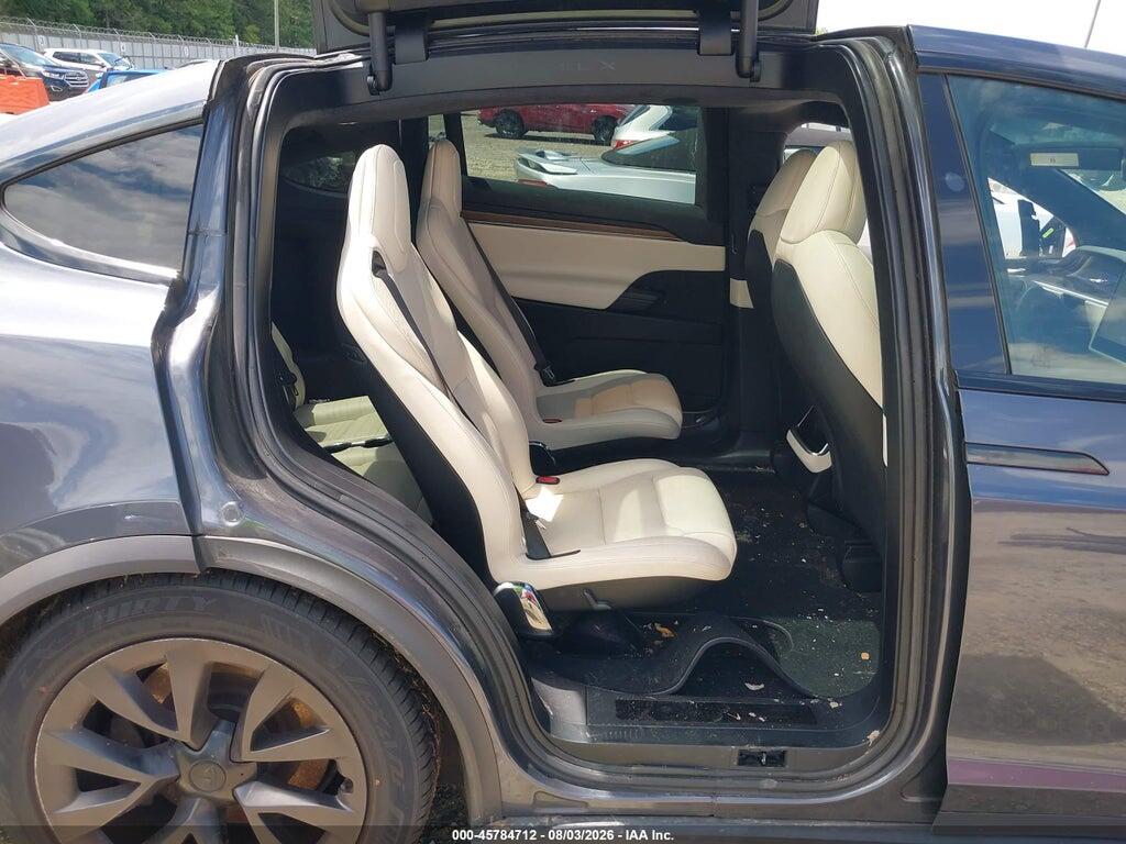7SAXCBE5XNF364444 2022 TESLA MODEL X photo no. 8