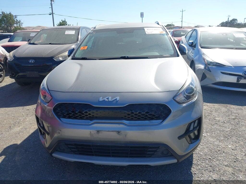 KNDCB3LC7N5518681 2022 KIA NIRO photo no. 12