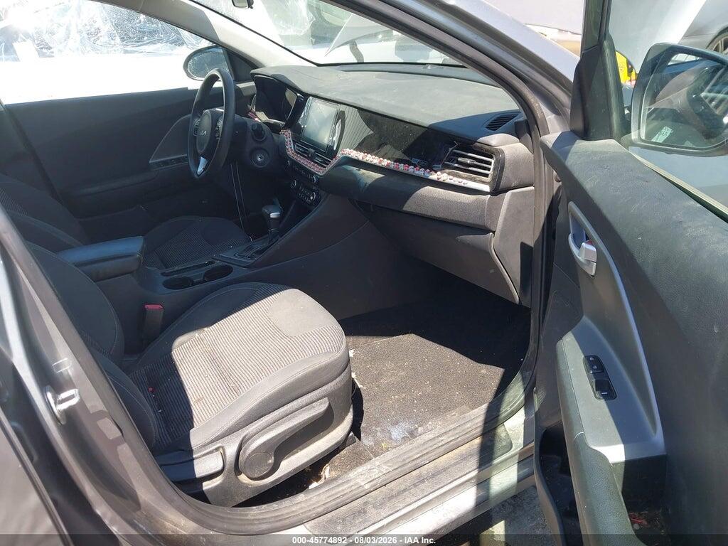 KNDCB3LC7N5518681 2022 KIA NIRO photo no. 5